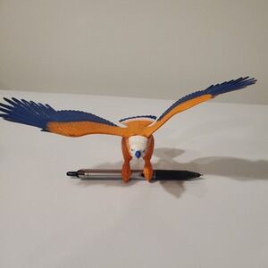 Vintage 1972 MOTU Zoar He- Man Orange Falcon Bird, Screech Bird Action Figure...